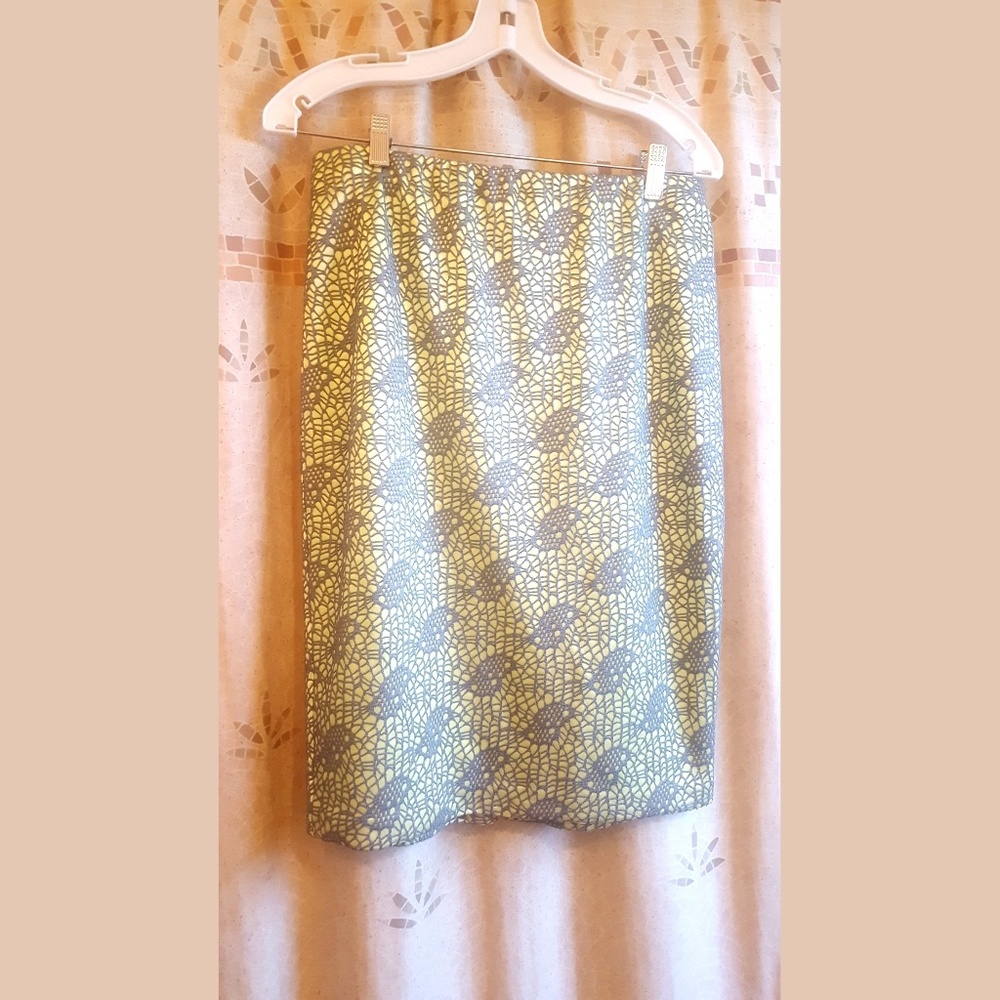 Mossimo Crochet Effect Knee Length Skirt